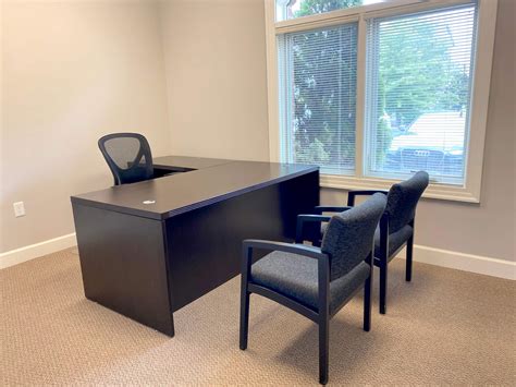 office desk space for rent.